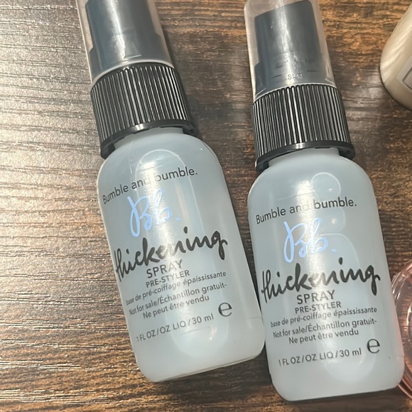 Bumble and bumble Other - NEW Bumble and Bumble Thickening Spray